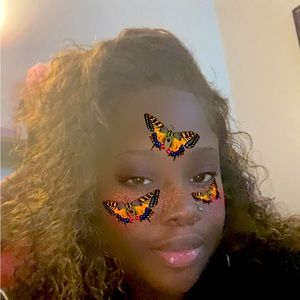 Meet your Posher, Nathalia